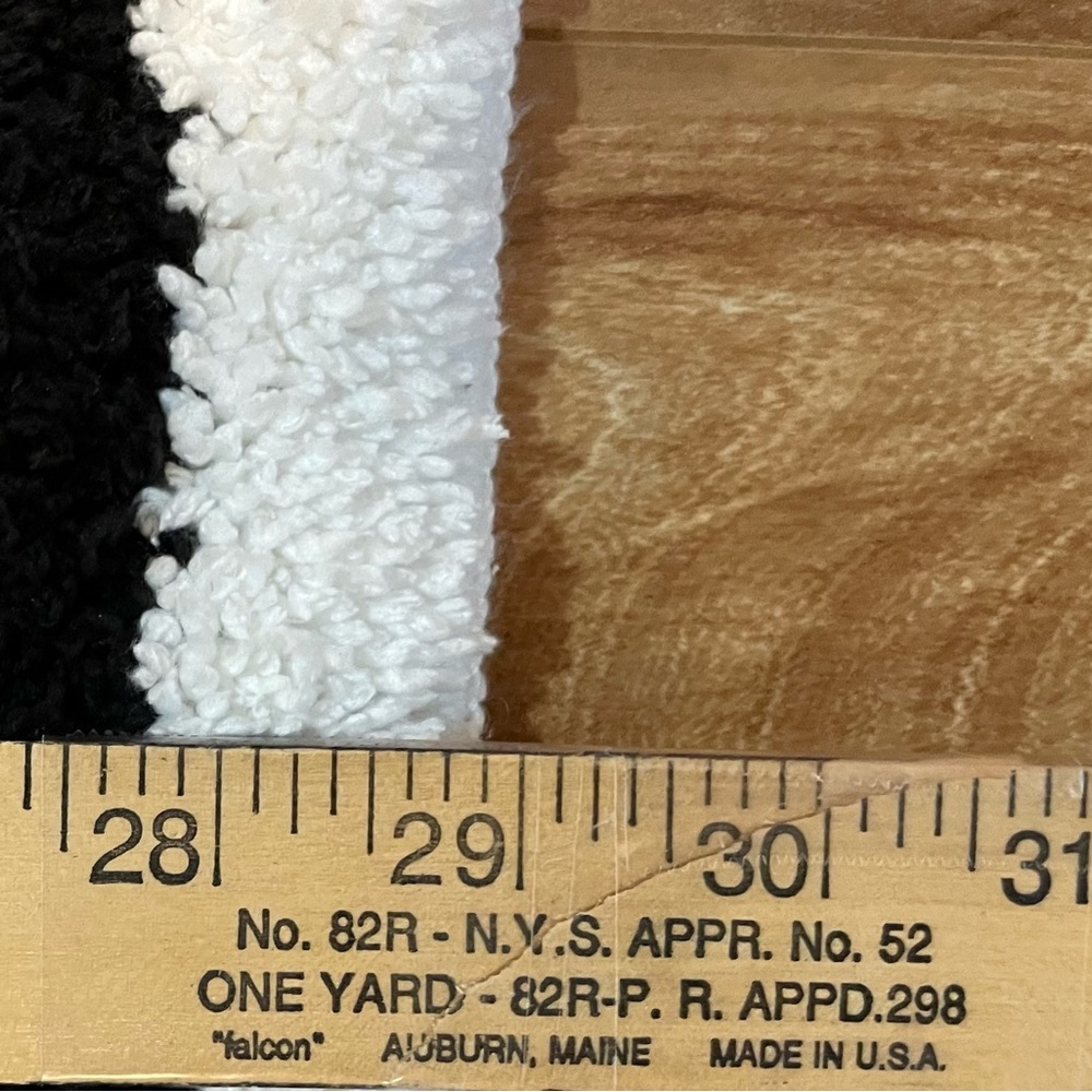 Limited Edition Big Games Pet Simulator Cat Rug - No Code - Roblox - Picture 10 of 14